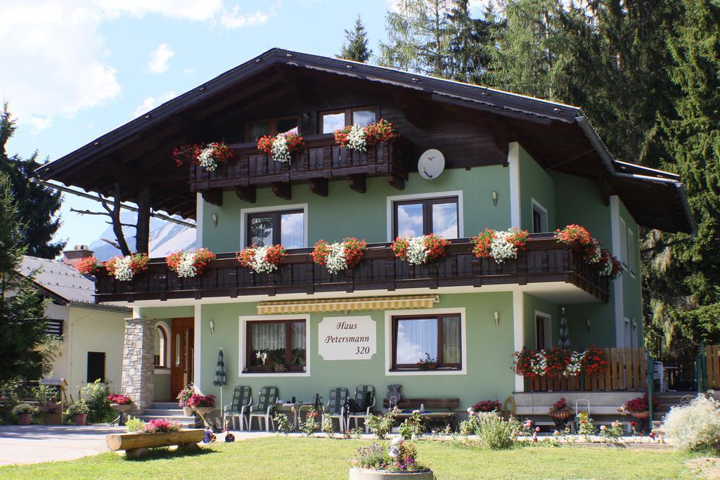 Haus Petersmann Hotel Ramsau am Dachstein Exterior photo